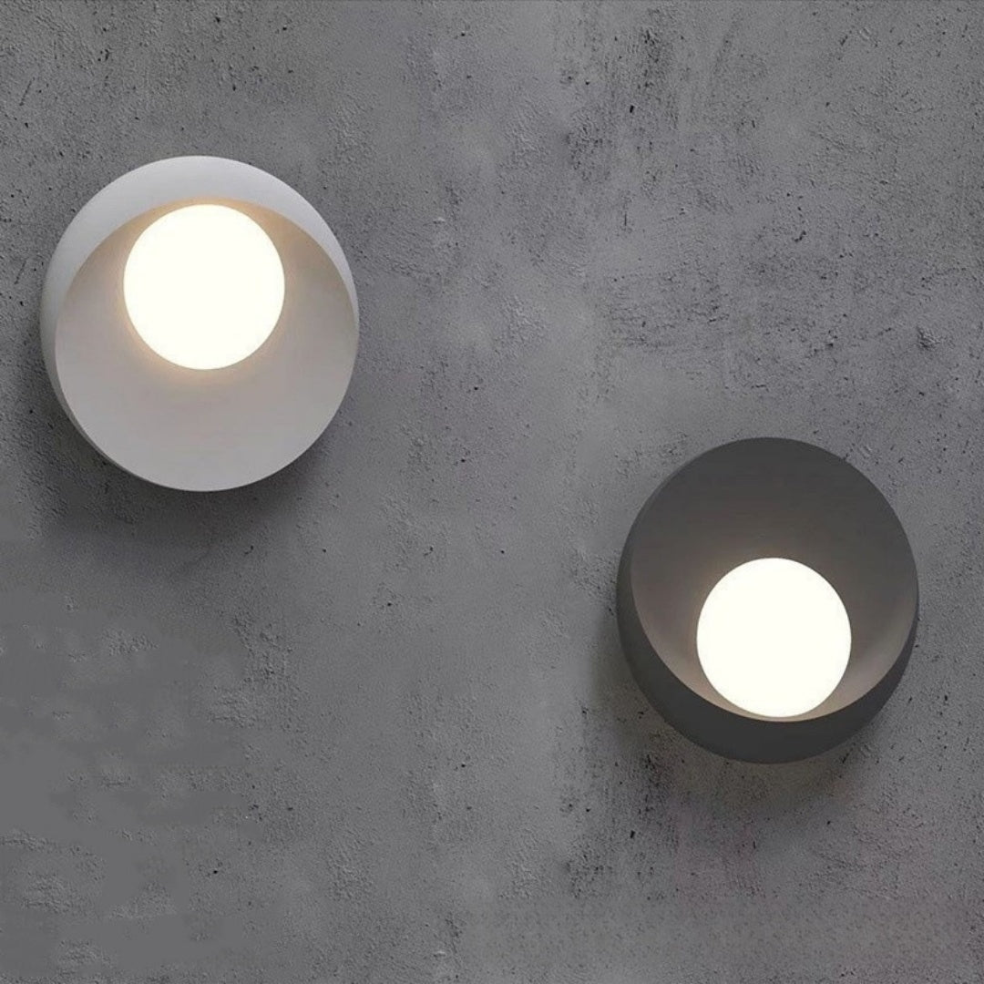 Lunex Sphere Wall Light – Minimal Outdoor Glow