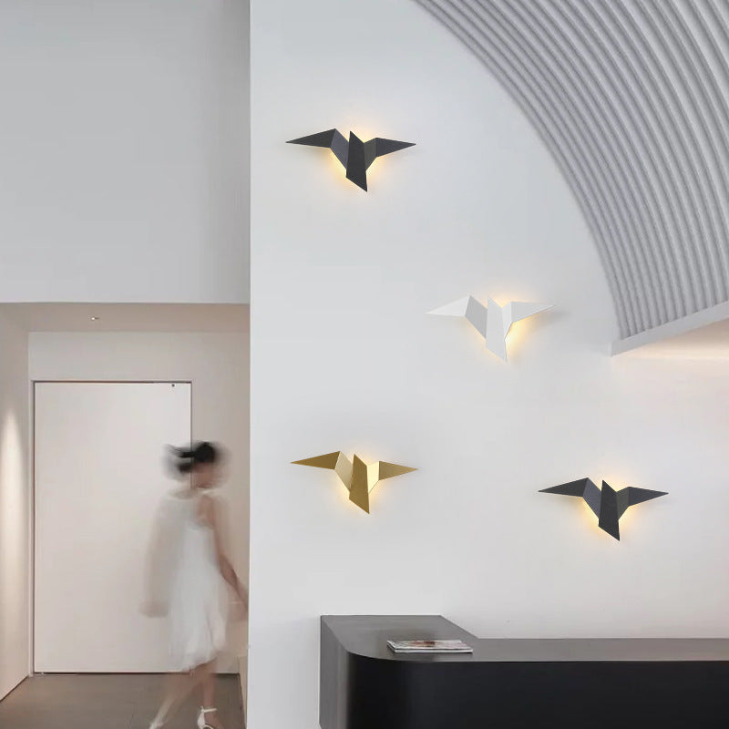 AviGlow Wall Lamp – Modern Bird Decorative Light