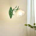 FloraLine Wall Lamp – Minimal Floral Ambient Light