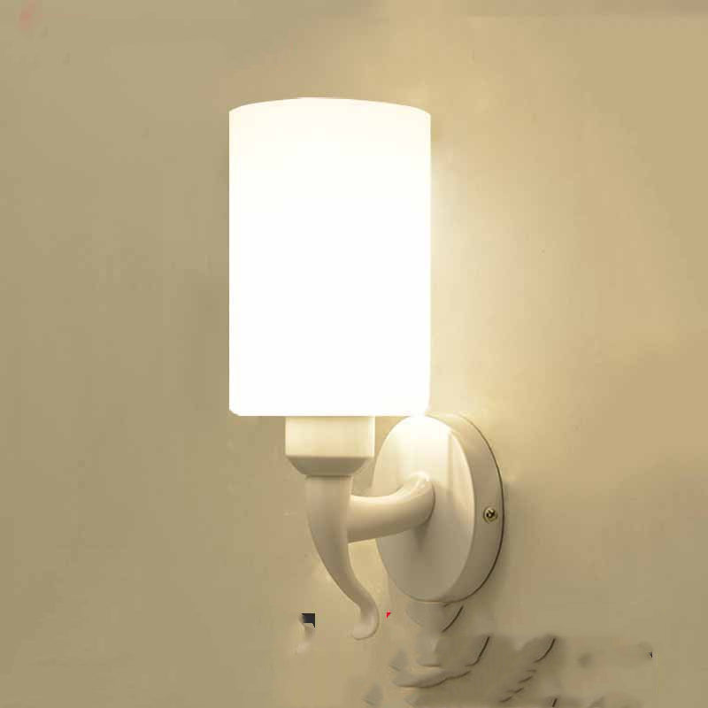 HeritageGlow Wall Lamp – American Style Glass Light