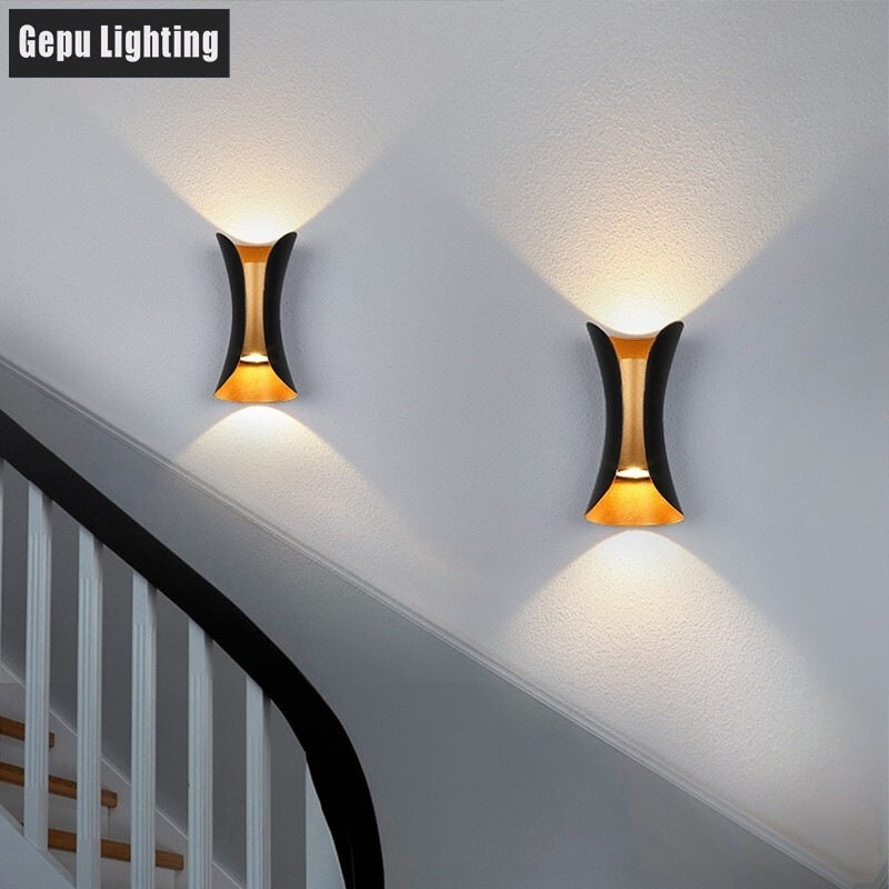 Solis Axis Wall Light – Dual Beam Outdoor Lamp