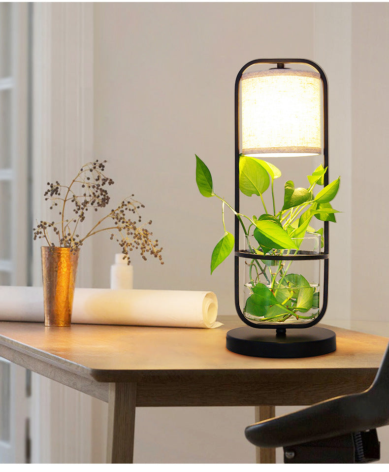 Verdéa Glass Plant Lamp – Minimal Botanical Ambient Light