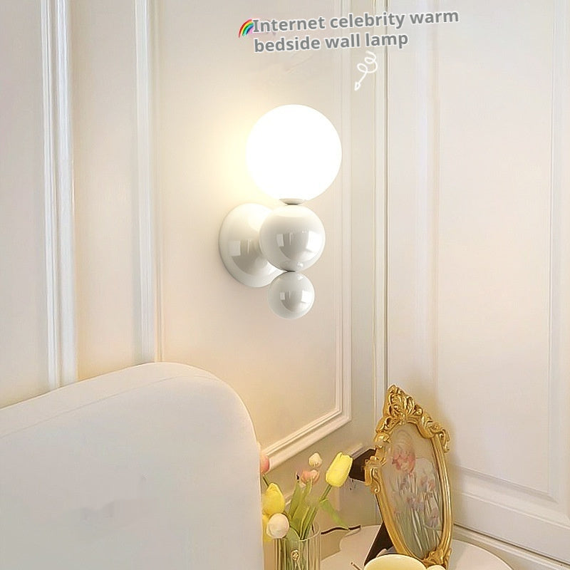 Perla Glow Wall Lamp – Cream Style Ambient Light