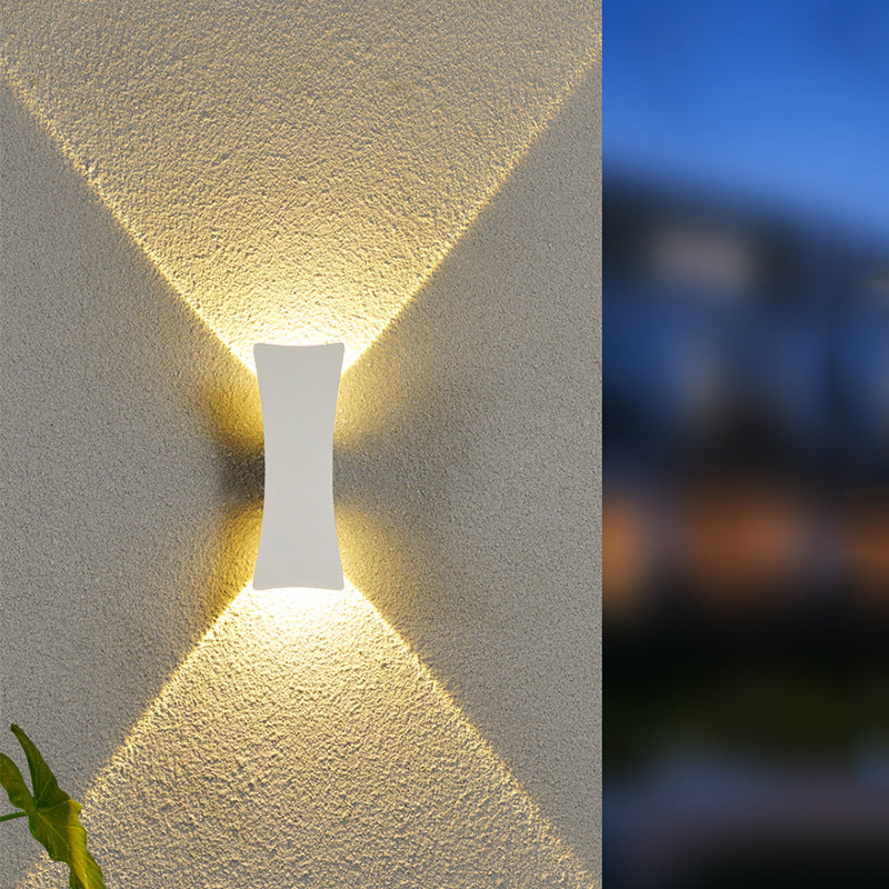 VillaBeam Wall Lamp – Waterproof Outdoor Garden Light