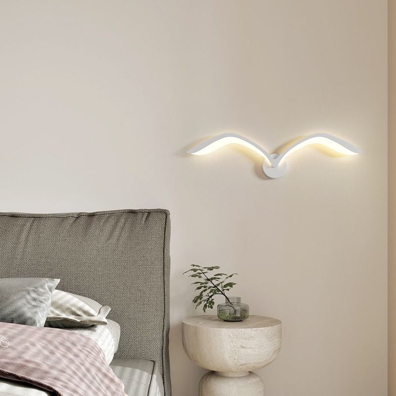 Nordic Aura Wall Lamp – Minimal Ambient Light