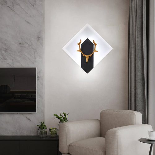 AntlerGlow Wall Light – Modern Acrylic LED Lamp