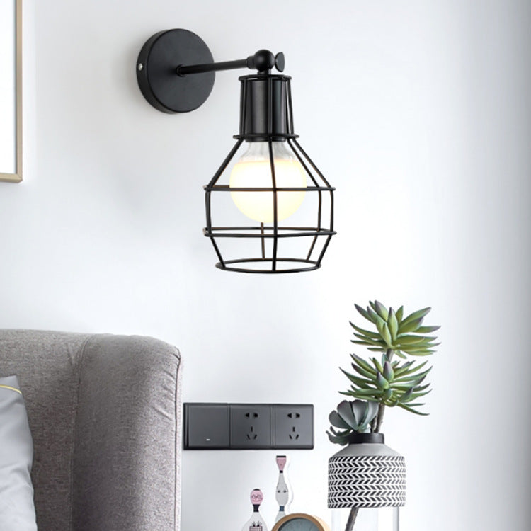 ForgeVintage Wall Lamp – Industrial Iron Sconce