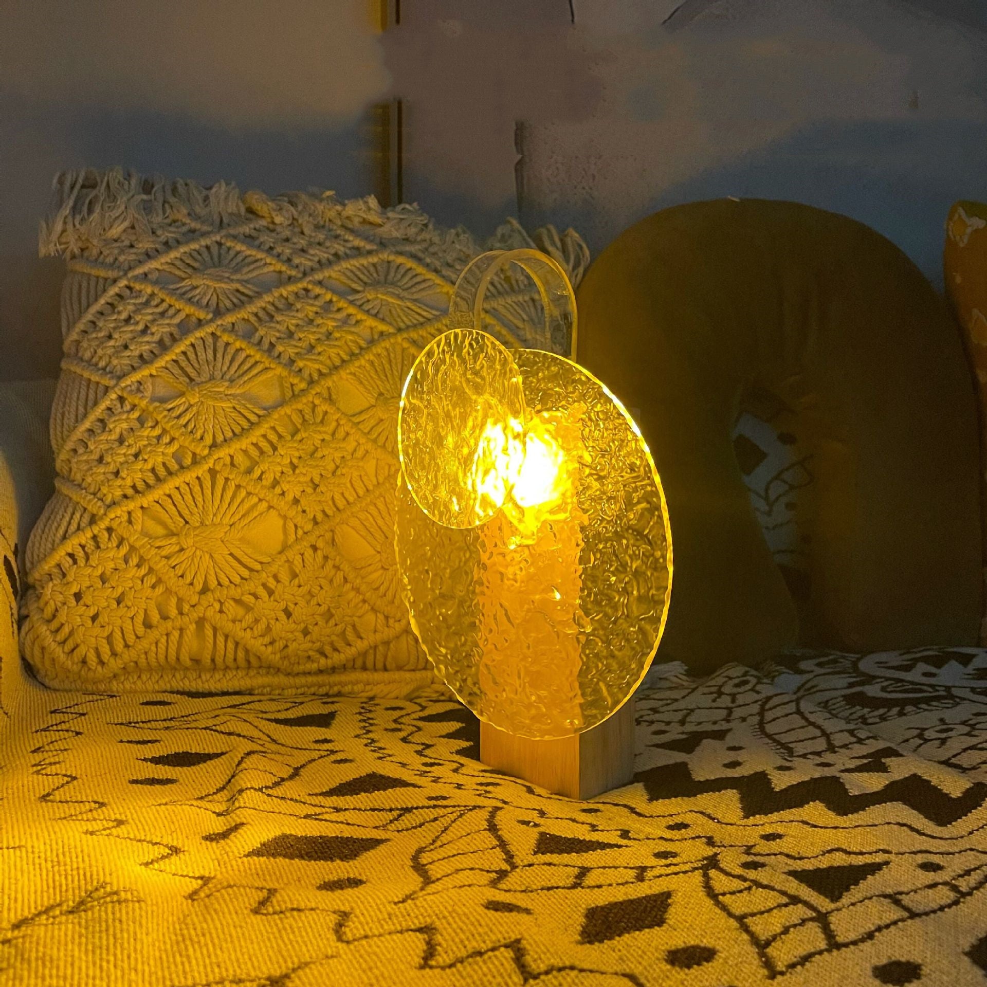 AuraRipple Sunset Lamp – Rotating Water Ripple Atmosphere Light