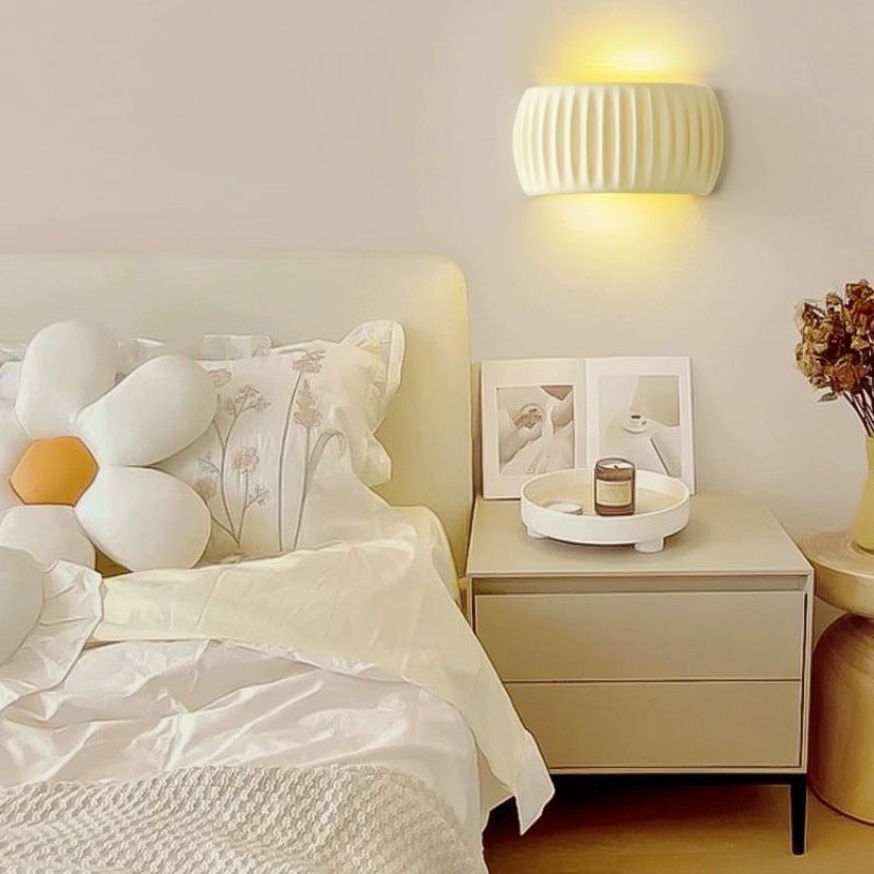 Pumpra Glow Wall Lamp – Modern Ambient Bedside Light