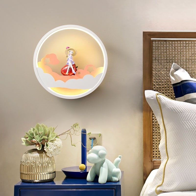LumaPlay Smart Wall Lamp – Remote Dimming Ambient Light
