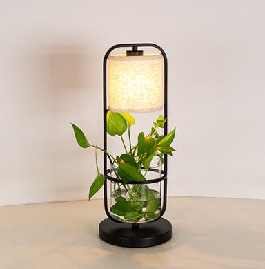 Verdéa Glass Plant Lamp – Minimal Botanical Ambient Light