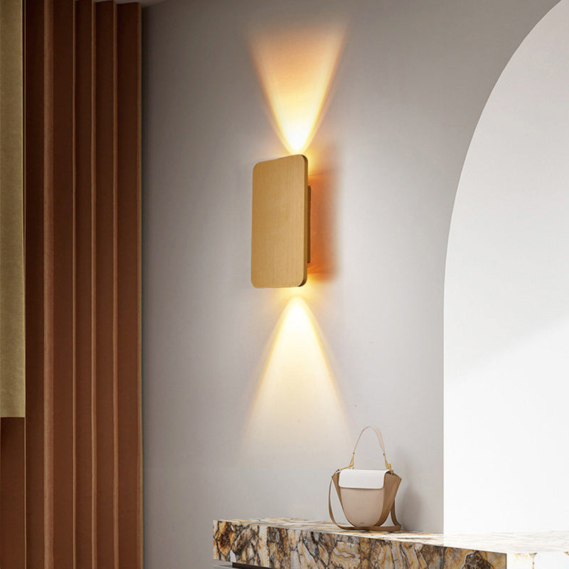 Auralis Nordic Wall Lamp – Minimal Ambient Light