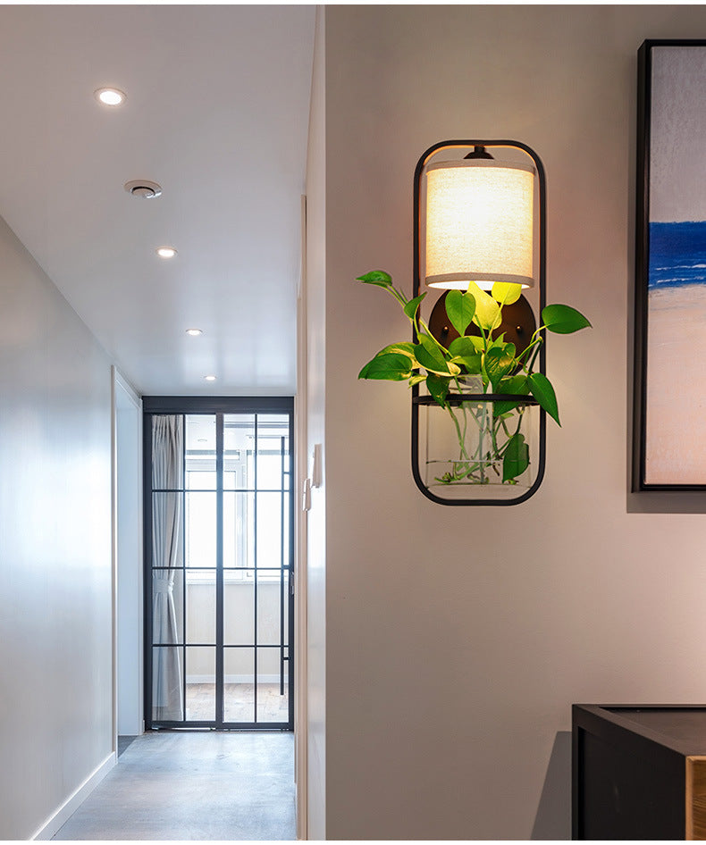 Verdéa Glass Plant Lamp – Minimal Botanical Ambient Light